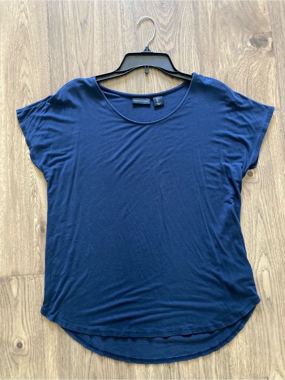 Adrienne Vittadini Classic Navy Short Sleeve Scoop Neck Top
